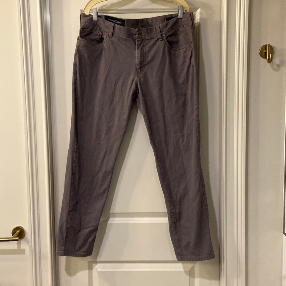 Treasure and Bond Men's 38x32 Slim Fit Grey Jeans